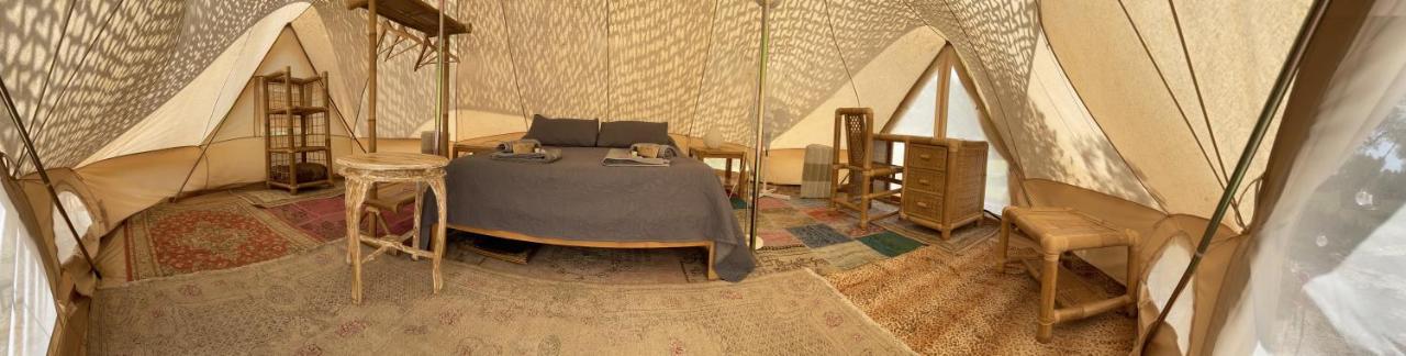 Paraiso Bell Tent Tortosa Exterior photo